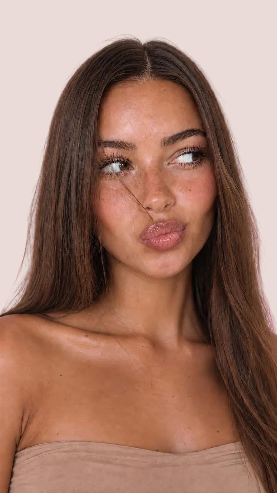 Concept visuel KEMVA pour le soin des cils